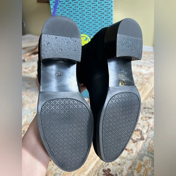 NIB Tory Burch Black Caitlin Stretch Over the Knee Suede/Neoprene Boots - Picture 5 of 14